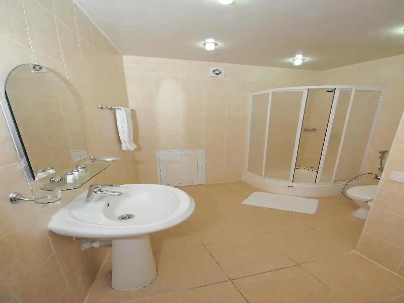 Kichik Gala Hotel Baku